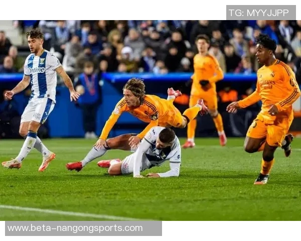 雷霆对阵皇马精彩视频直播全程回顾与赛后分析